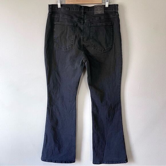 SOLD NOT AVAILABLE!! BANANA REPUBLIC High-Rise Bootcut Jean, Black, Size 18 - Picture 6 of 10